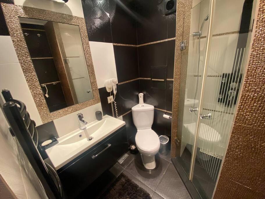 Lovely 1-Bedroom Apartament With Free Parking Sofia Zewnętrze zdjęcie