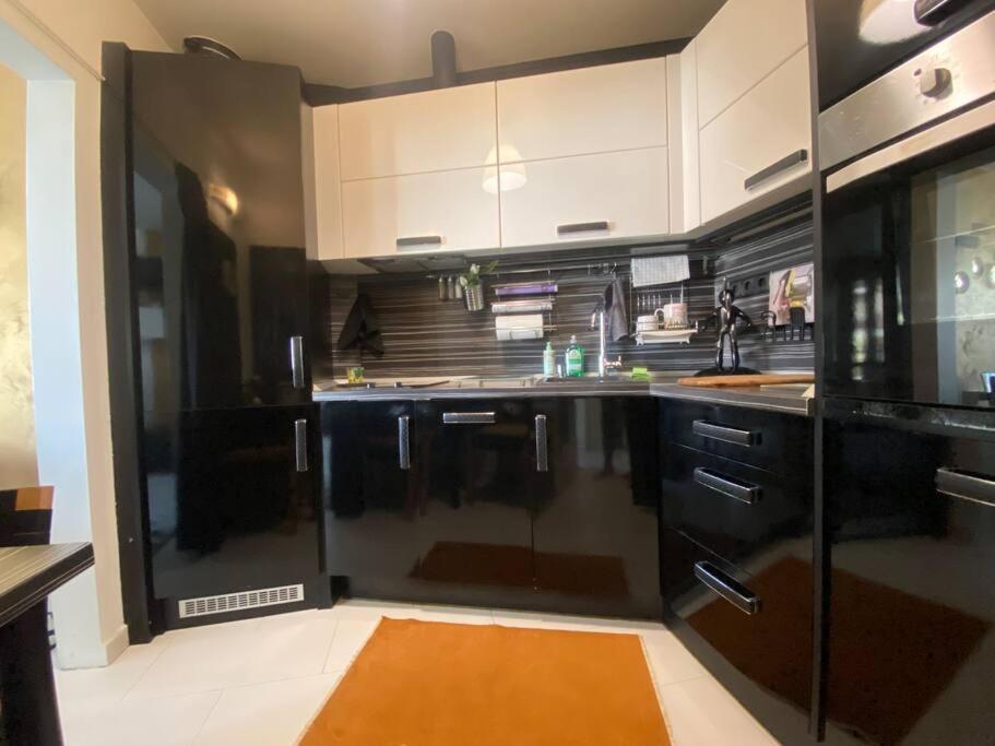 Lovely 1-Bedroom Apartament With Free Parking Sofia Zewnętrze zdjęcie